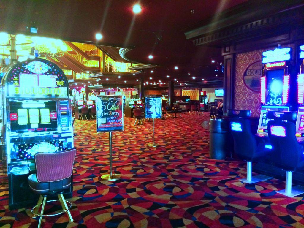 Ramada By Wyndham Terrible'S Hotel & Casino Jean Eksteriør billede